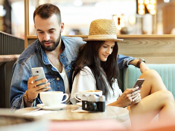 Satisfy your sweetie effortlessly on Okamour